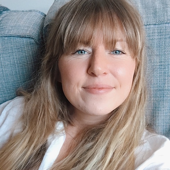 Meet your Posher, Katie - Picture 1 of 1